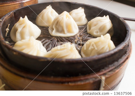 Chinese food ~ small dragon package ~ Chinese food ~ small dragon package ~ 13637506