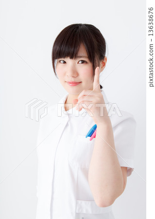 Pointing nurse 13638676