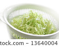 Shredded cabbage 13640004