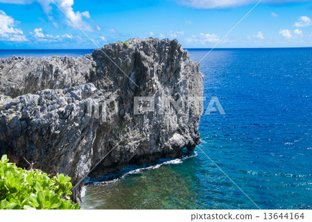 Cape Hedo 13644164