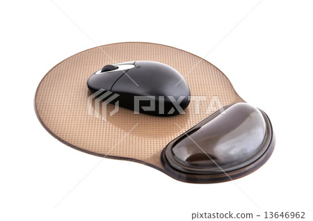wireless mouse and mause pad 13646962