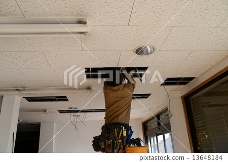 天花板佈線工作 13648184