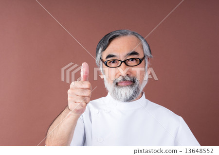 高級白大衣男子 高級白大衣男子 13648552