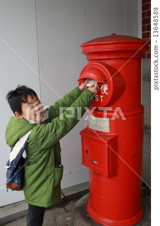 孩子們發郵件 13648589