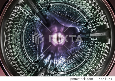 drum inside the washing machine 13651964