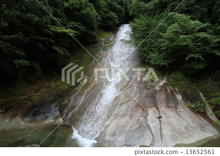 Ehime Prefecture Snow Wheel Falls 13652561
