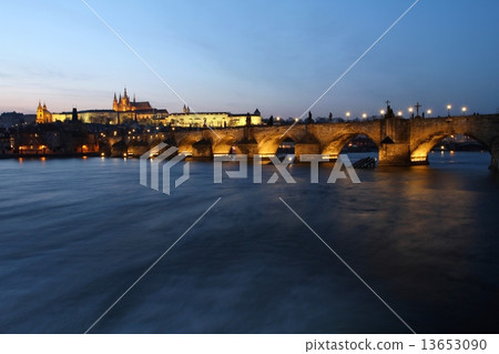 Prague 13653090