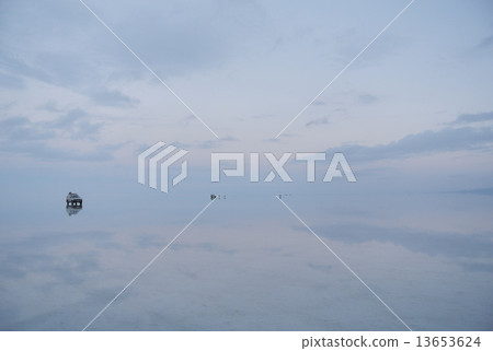 Sunrise soon Sunrise soon 13653624