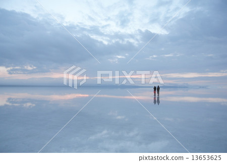 Two people in Uyuni 13653625