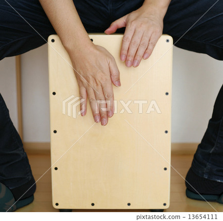 Cajón（打擊樂器） 13654111