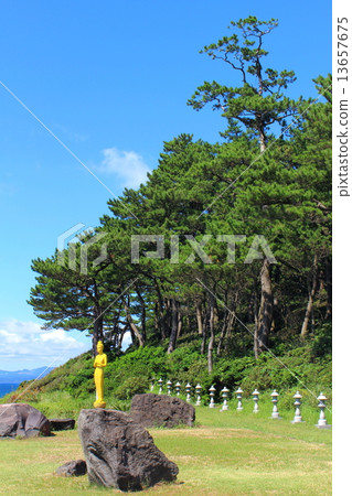 Hanase Nozomi Park Landscape with the golden Kannon statue 13657675