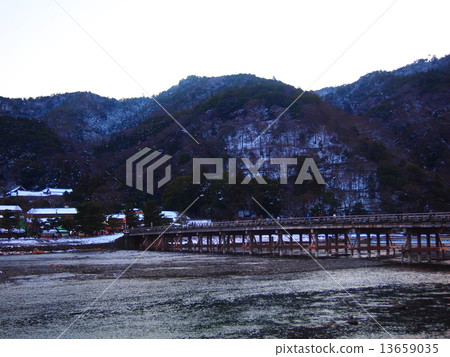 Snow flickering Togetsu bridge Snow flickering Togetsu bridge 13659035