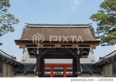 Kyoto gyoen shrine gate 13659368