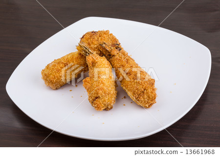 Fried prawn tempura Fried prawn tempura 13661968