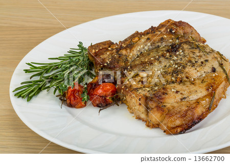 Roasted pork Roasted pork 13662700