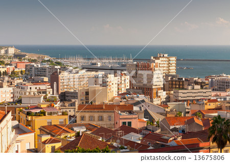 Cagliari 13675806