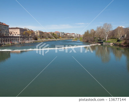 River Po Turin 13677144