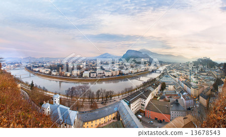 Sunrise view of the historic city Salzburg 13678543
