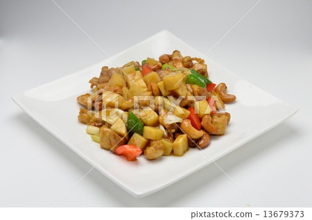 炒雞肉和腰果 炒雞肉和腰果 13679373