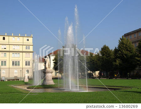 Giardini Cavour Giardini Cavour 13680269