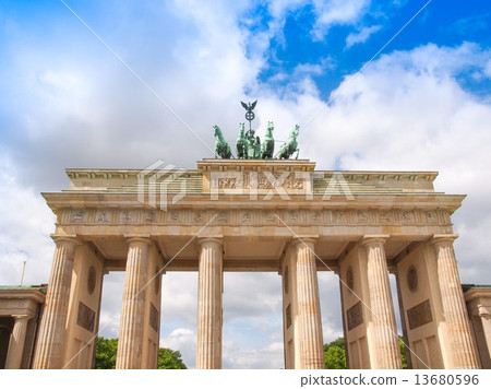 Brandenburger Tor Berlin Brandenburger Tor Berlin 13680596