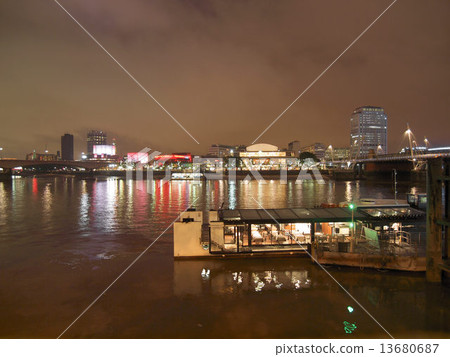 River Thames South Bank, London River Thames South Bank, London 13680687