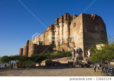 Mehrangarh Fort, Jodhpur, Rajasthan, INDIA 13683134