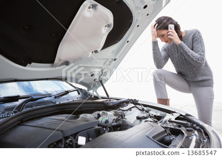 Desperate woman calling for assistance after breaking down 13685547