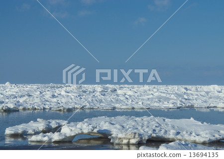Okhotsk Sea (Shari-cho) Okhotsk Sea (Shari-cho) 13694135