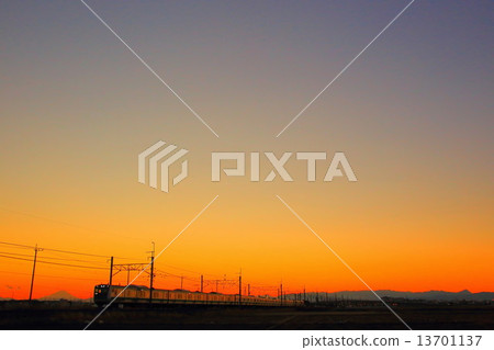 Kawagoe Line at dusk Kawagoe Line at dusk 13701137