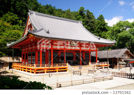 Naoyama mountain Katsuoji main hall 13701562