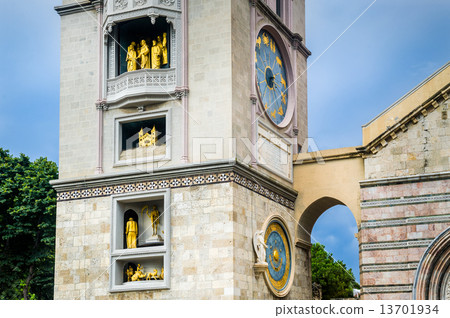 Clock tower od Messina duomo Clock tower od Messina duomo 13701934