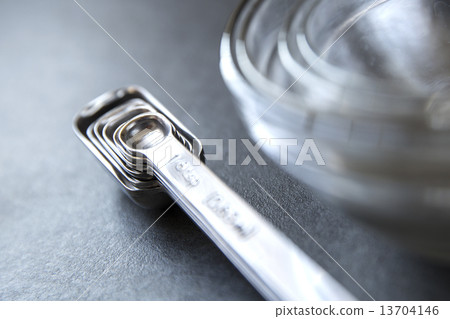 Measuring spoon Measuring spoon 13704146