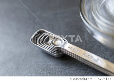 Measuring spoon Measuring spoon 13704147