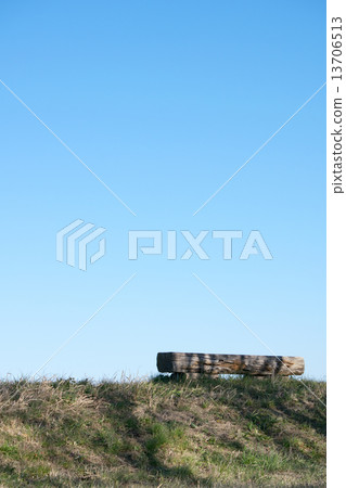 堤防走道的長凳3 堤防走道的長凳3 13706513