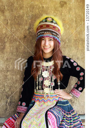 Traditionally dressed Mhong hill tribe woman 13710149