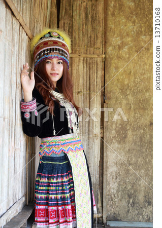Traditionally dressed Mhong hill tribe woman 13710168