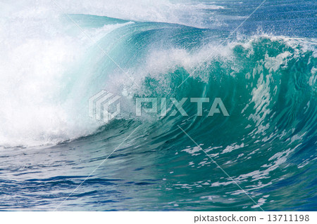 Ocean Wave. Ocean Wave. 13711198