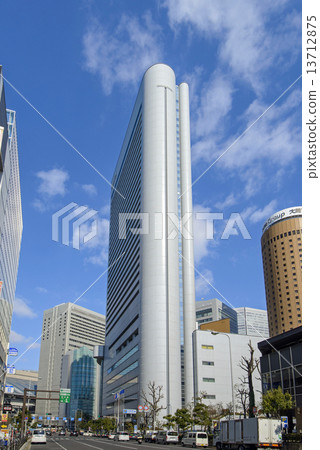 大阪梅田 13712875