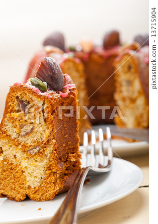 chestnut cake bread dessert 13715904