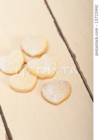 heart shaped shortbread valentine cookies 13715942