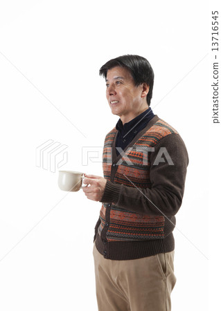 Elderly man 13716545
