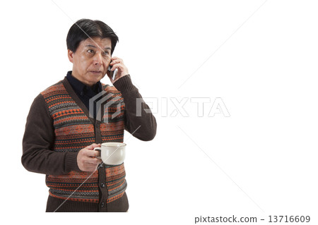 Elderly man Elderly man 13716609