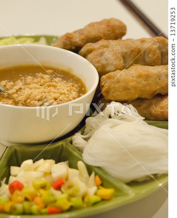 nam neung , vietnamese style food 13719253