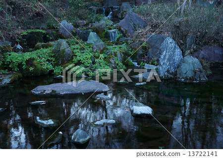 日本庭園風景 日本庭園風景 13722141