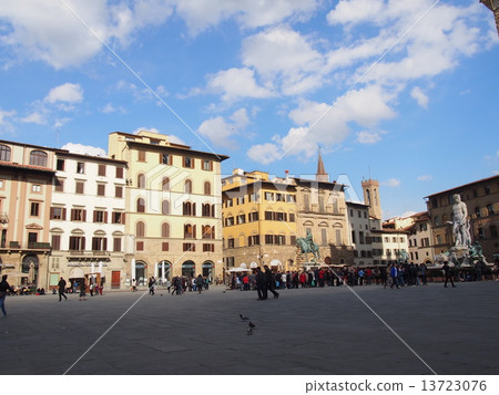 Piazza della Signoria in Florence Piazza della Signoria in Florence 13723076