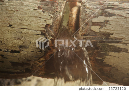 Hot spring source draw Hot spring source draw 13723120