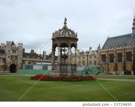 Cambridge University 13724693
