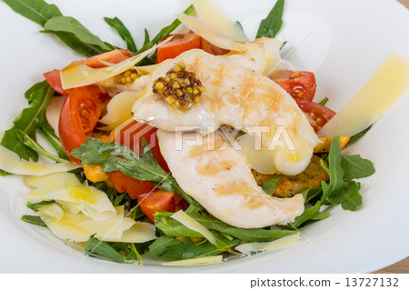 Caesar salad Caesar salad 13727132