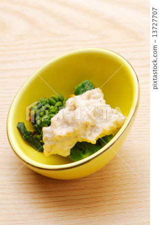 White pepper blossoms 13727707